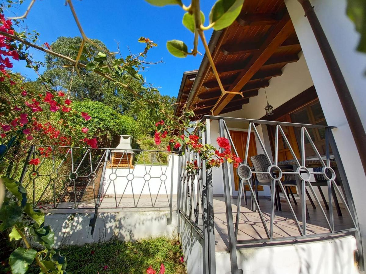 Apartamentos Rurales La Gueertona Ardines Exterior foto